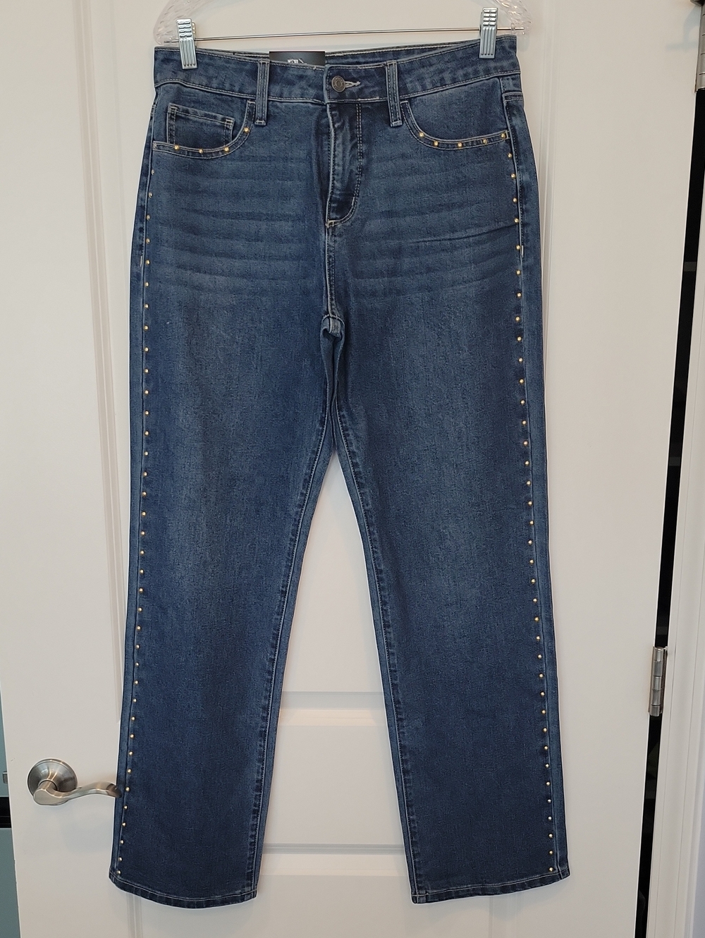 Express Women's Embellished Jeans Medium Wash Size 6 NWT